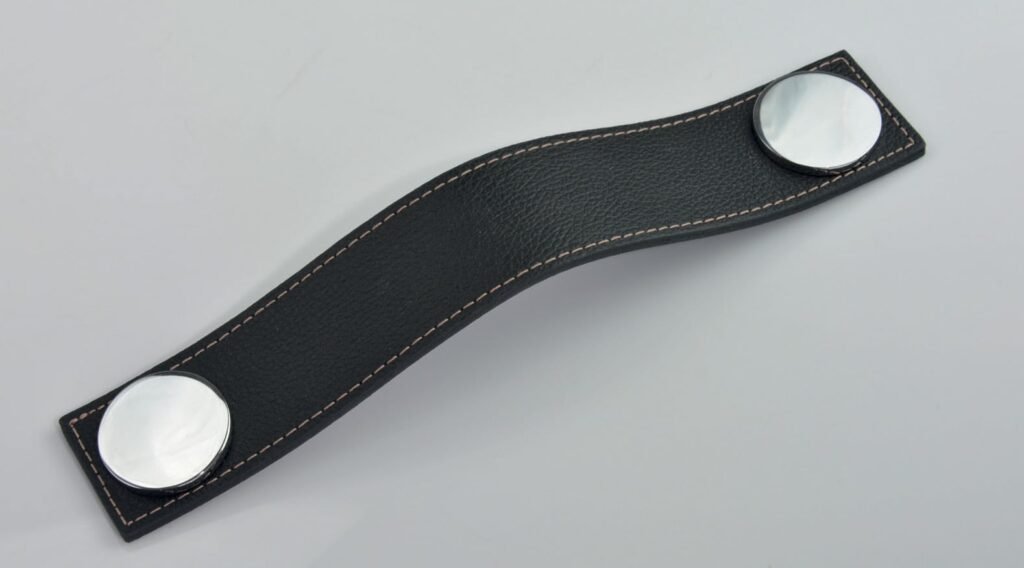 Puxador Zen Design Garage Couro Preto